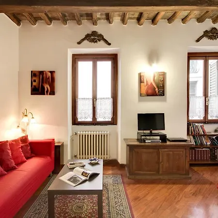 Stunning Pantheon Apartment Rome Room photo