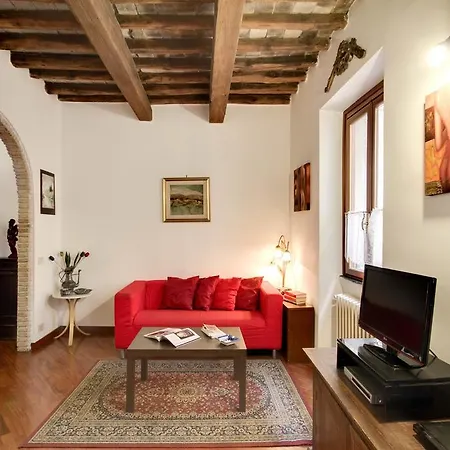 Stunning Pantheon Apartment Rome Room photo
